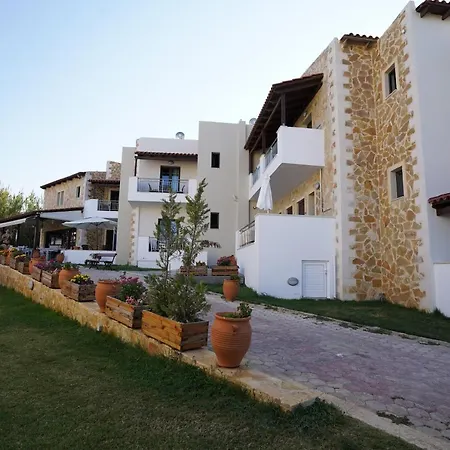 Apart Otel Ledra 3*