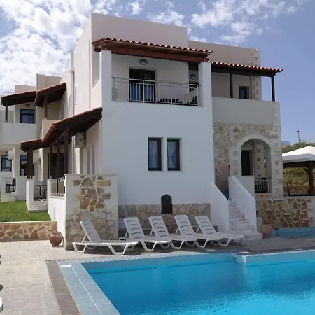 Apart Otel Ledra 3*